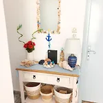 Lägenhet Massouri Rooms