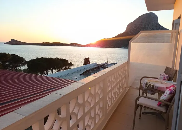 Apartment Massouri Rooms Masouri