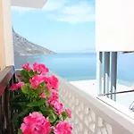 Massouri 아파트