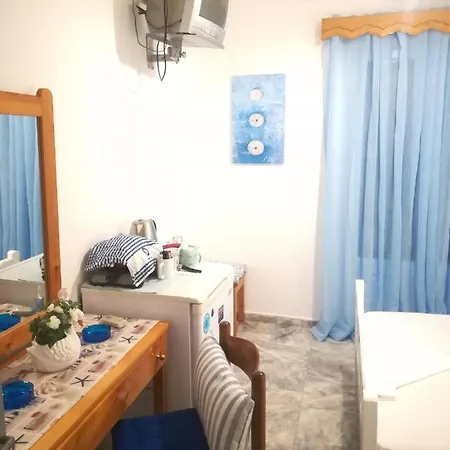 Massouri Rooms Apartmán *