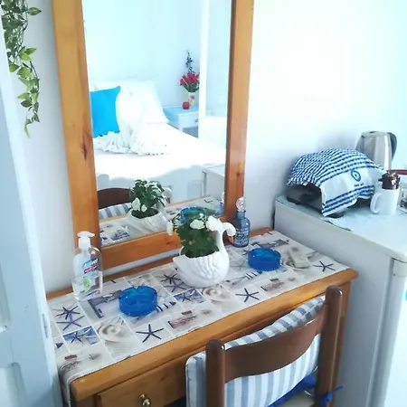 Apartment Massouri Rooms