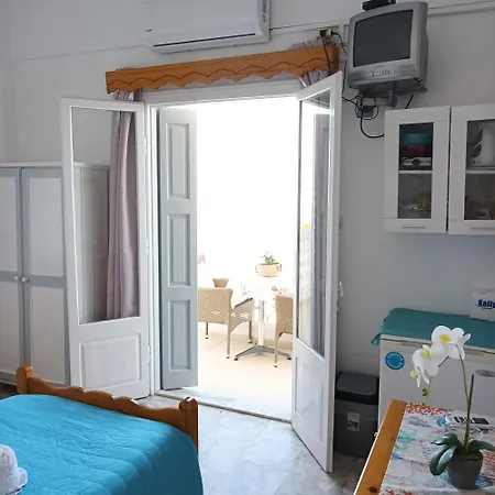 Massouri Rooms *